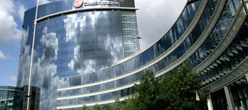 GSK и CureVac будут разрабатывать поливалентную вакцину против COVID-19 на основе мРНК