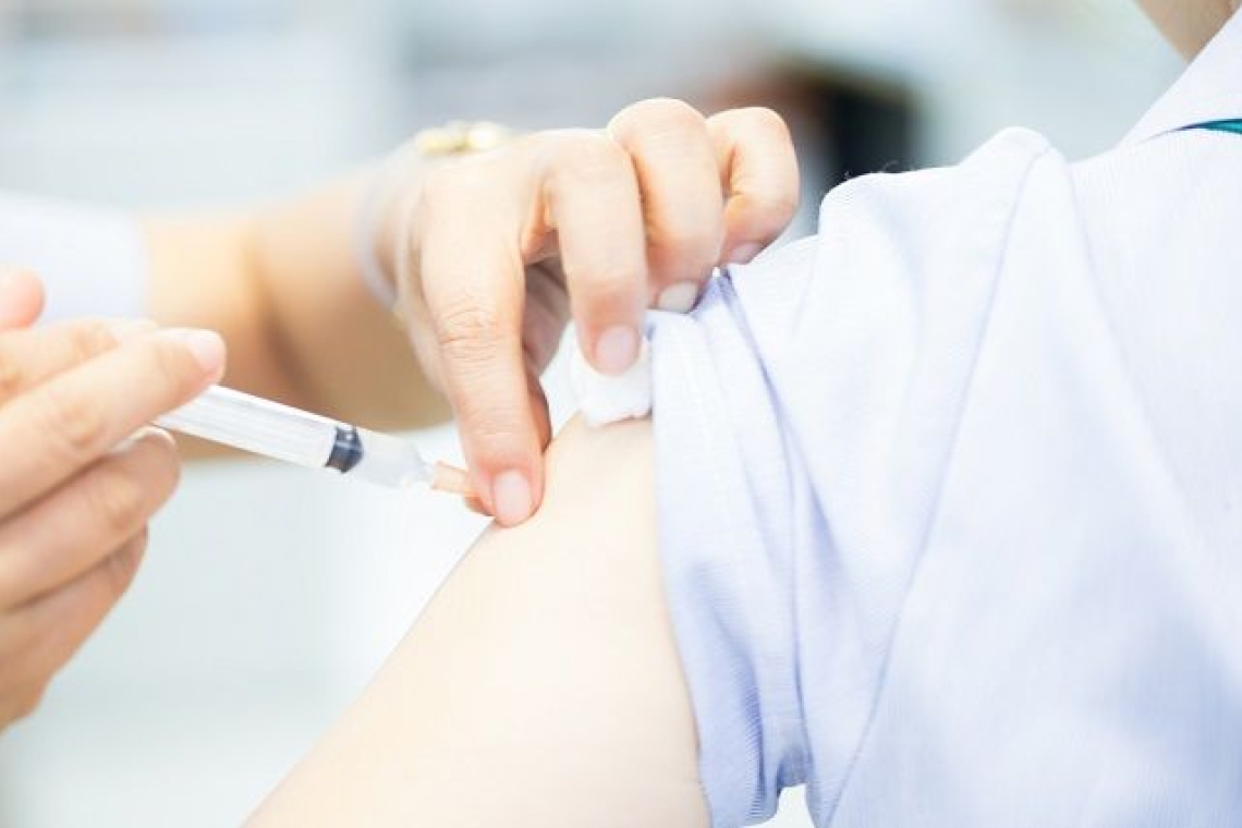 Pfizer и Moderna повышают цены на вакцины. Причина в их эффективности
